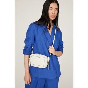 BOSS White Zipper Up Zip Pockets Adjustable Strap Handbag Crossbody Bag